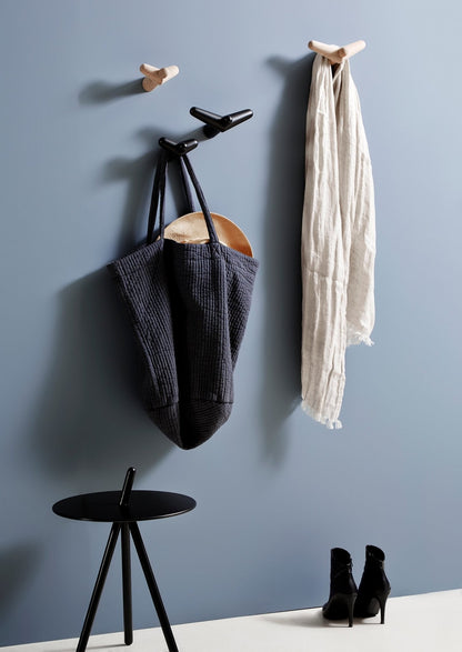 Woud Tail Wing Hook - 150040